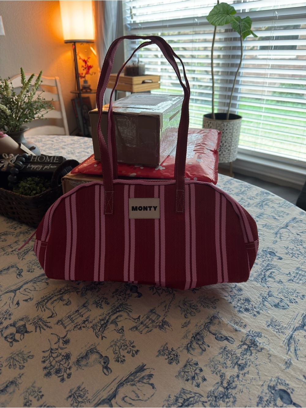 Monty Arc bag
